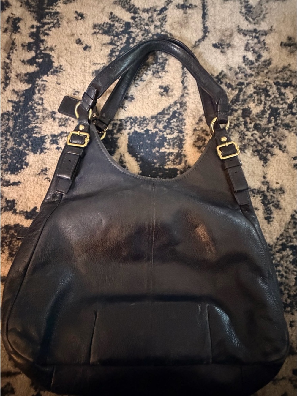 EUC Coach Vintage Navy Leather Shoulder Bag with Gold Hardware & 3 Compartments - Picture 4 of 9